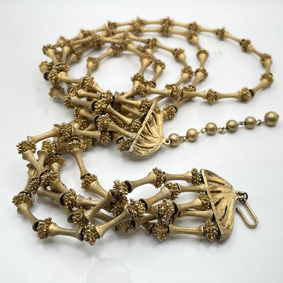 Vintage TRIFARI Electra Collection 5 Strand Metal Bead Necklace Gorgeous Gold Tn - Picture 3 of 11
